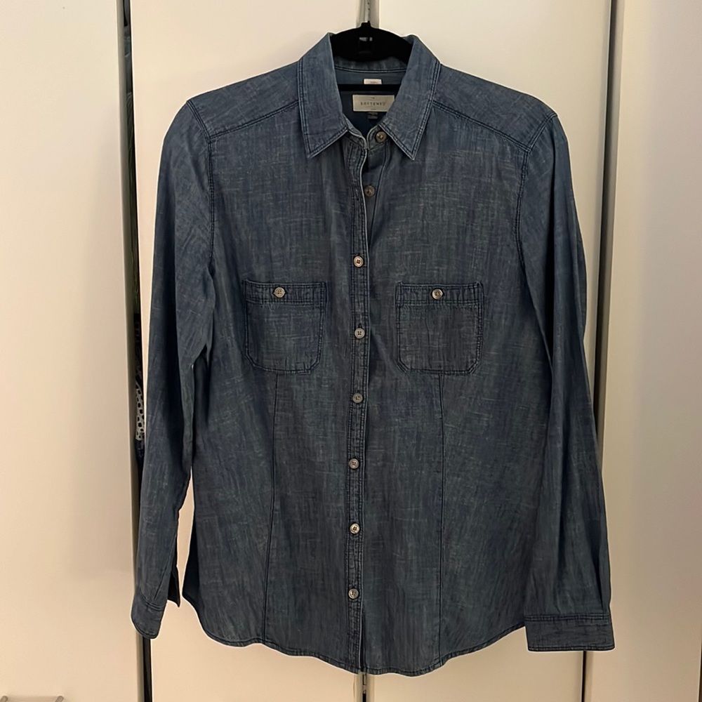 The Loft Softened Button Down Long Sleeve Chambray Shirt - Gently Worn